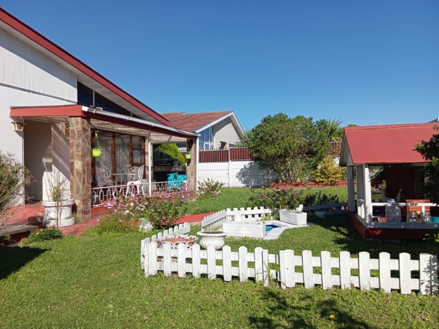 4 Bedroom Property for Sale in Westering Eastern Cape